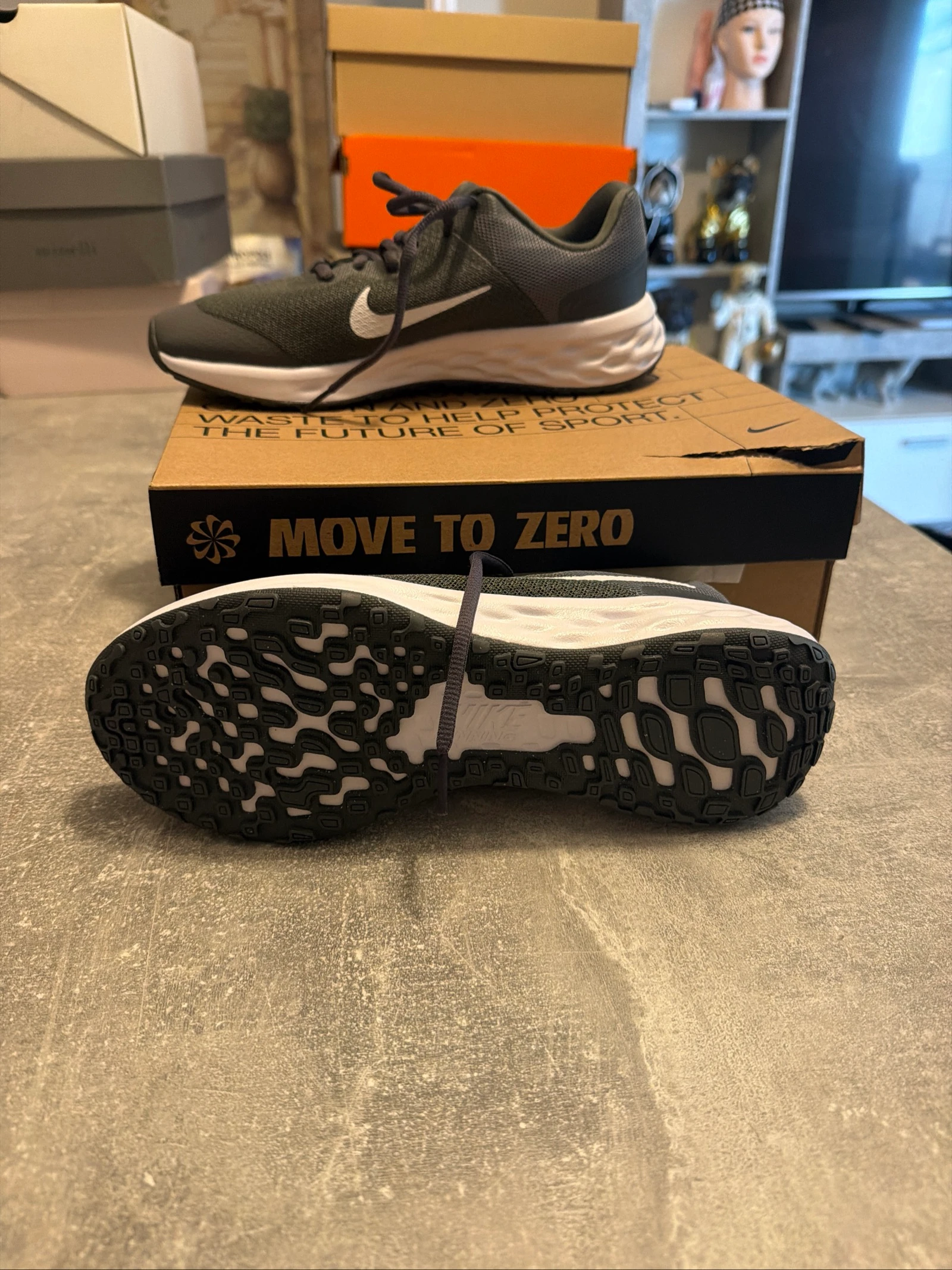 Nike kaki schoen revolution 6NN maat 39 nieuw – photo 3